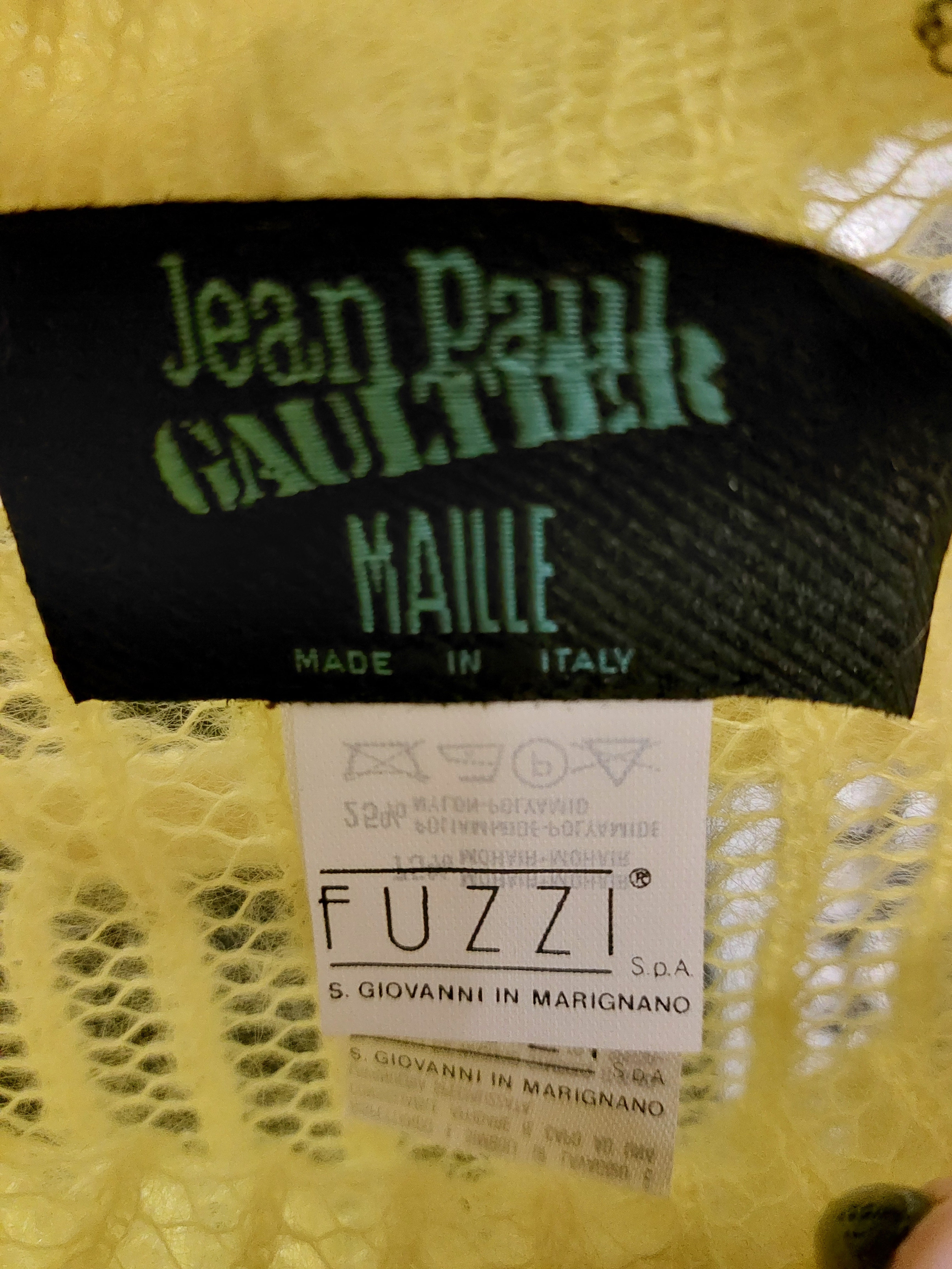 Vintage Woman Yellow Cable Knit Sweater - Autumn/Winter 1991