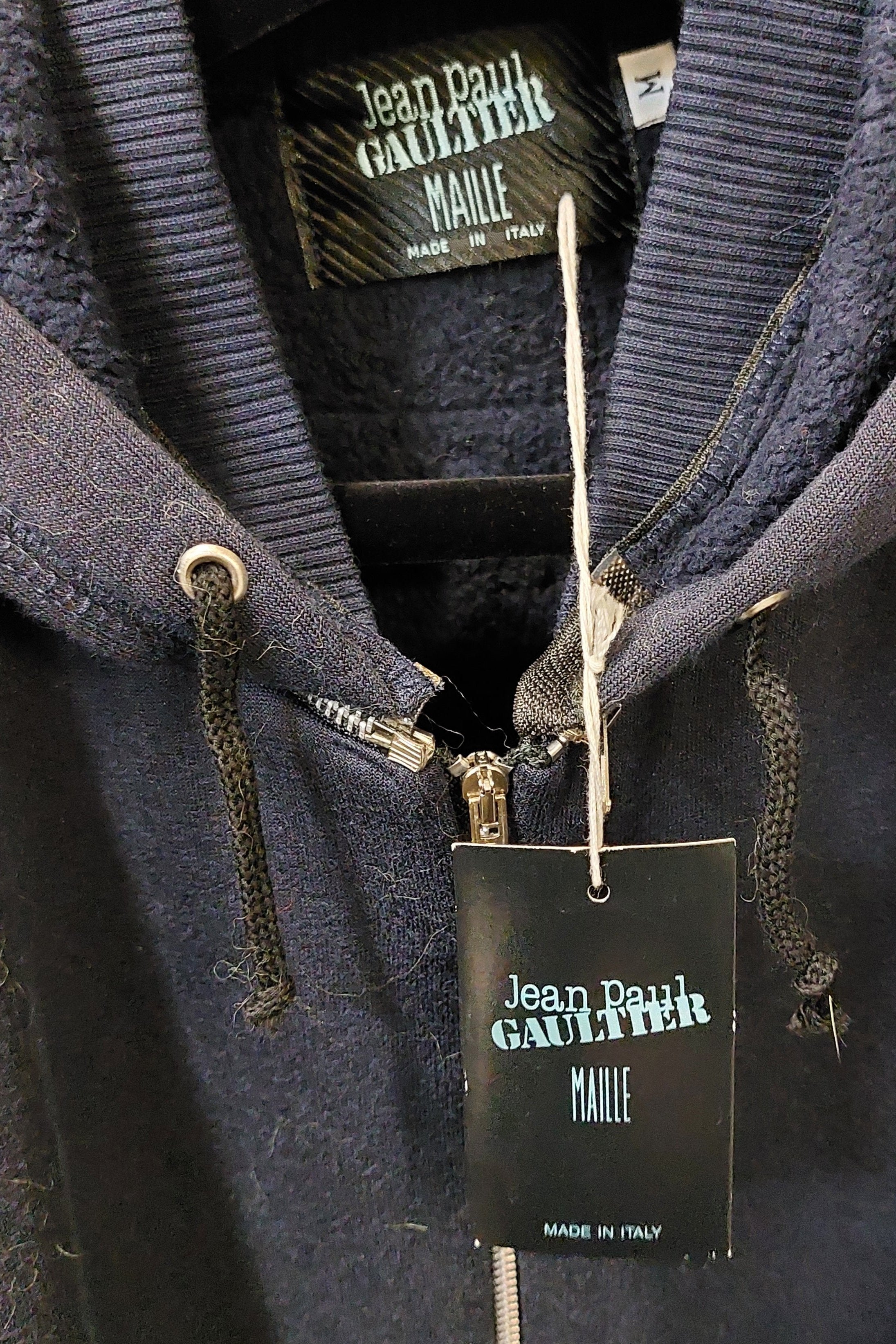 Vintage Woman Hooded Sweatshirt with Graphic - Autumn/Winter 1992