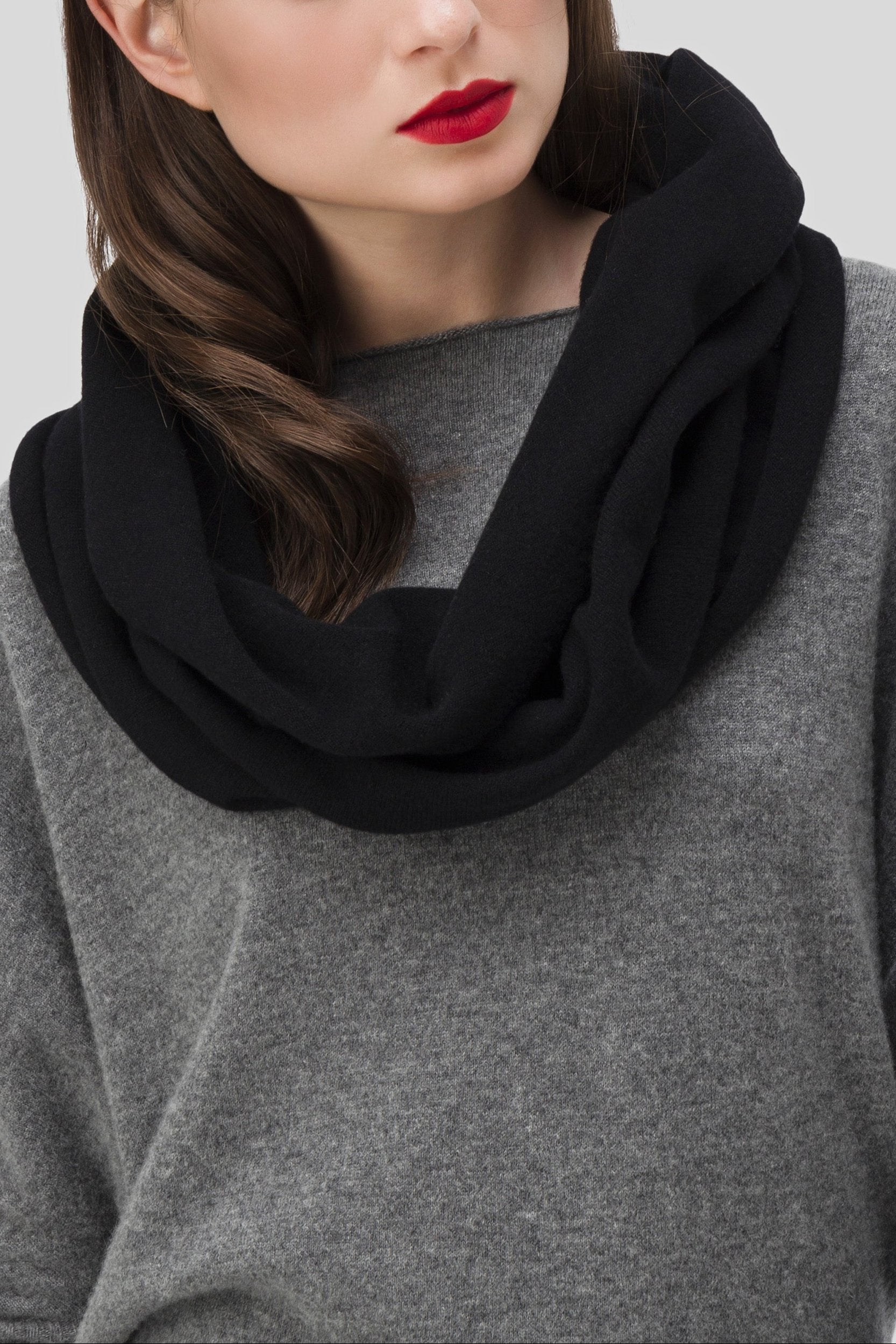 Antonio Croce Eveline Black Scarf