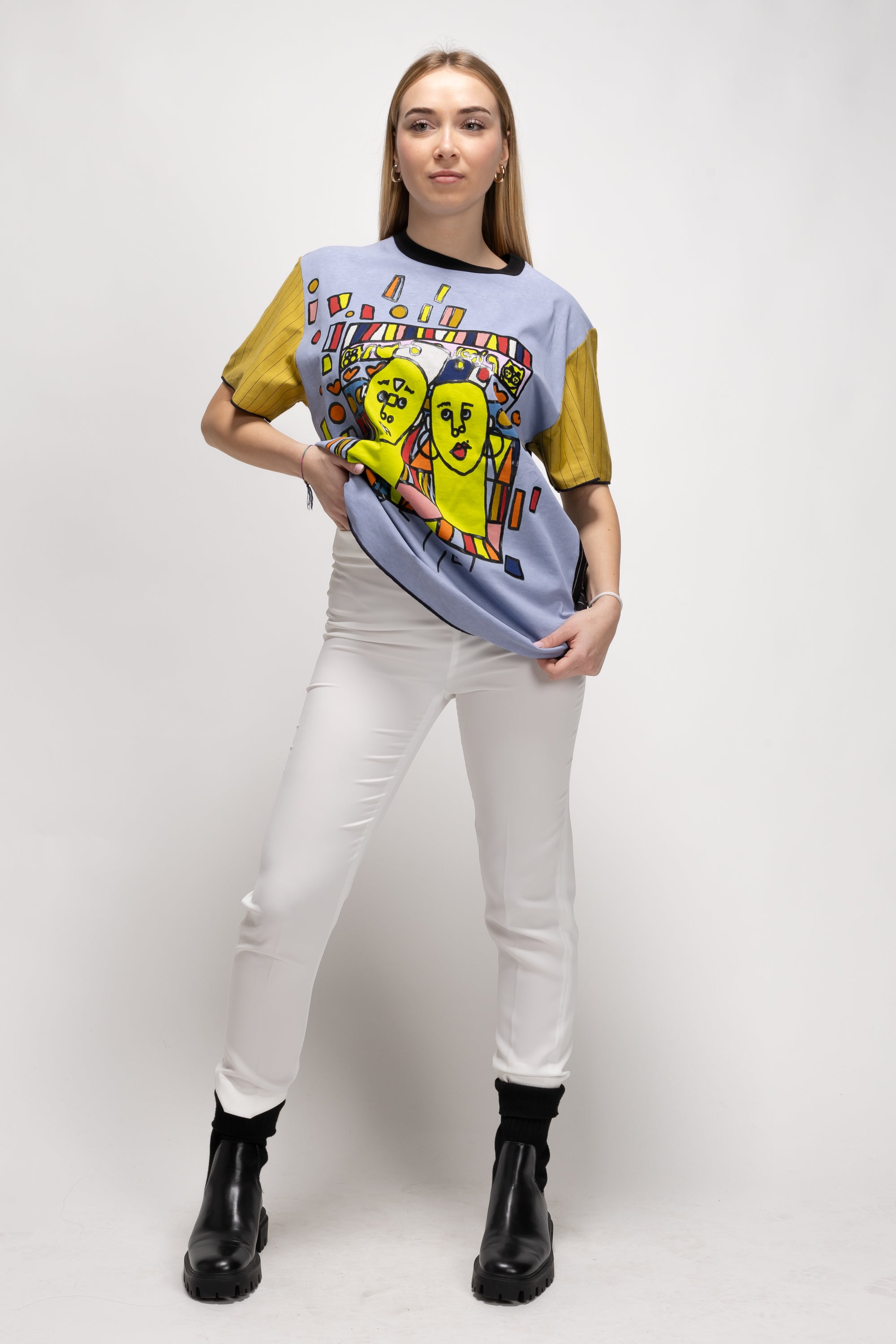 Vintage Woman Graphic T-Shirt - Spring/Summer 1993