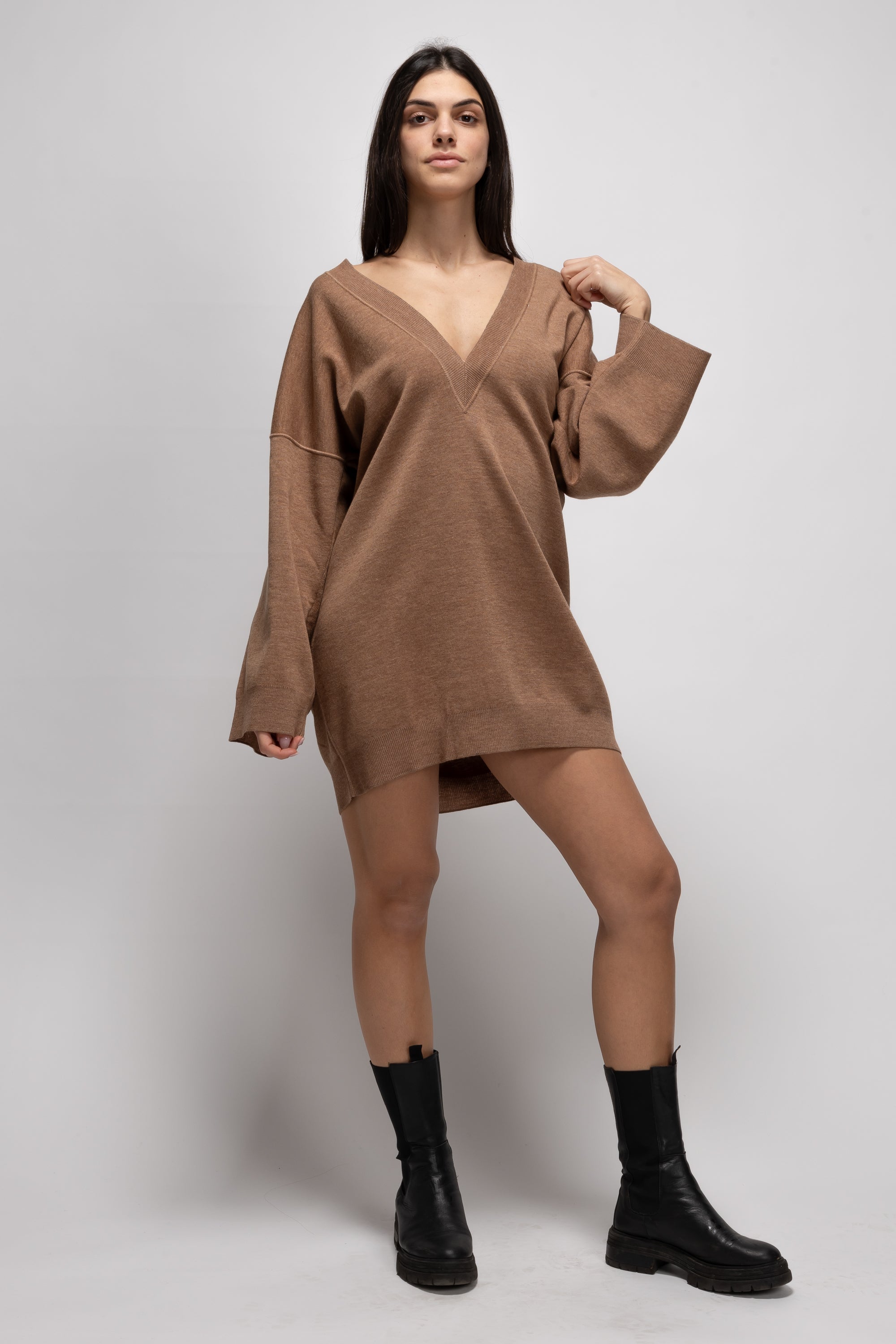 Vintage Woman Oversized Knit Sweater Dress with V-Neck - Autumn/Winter 1993