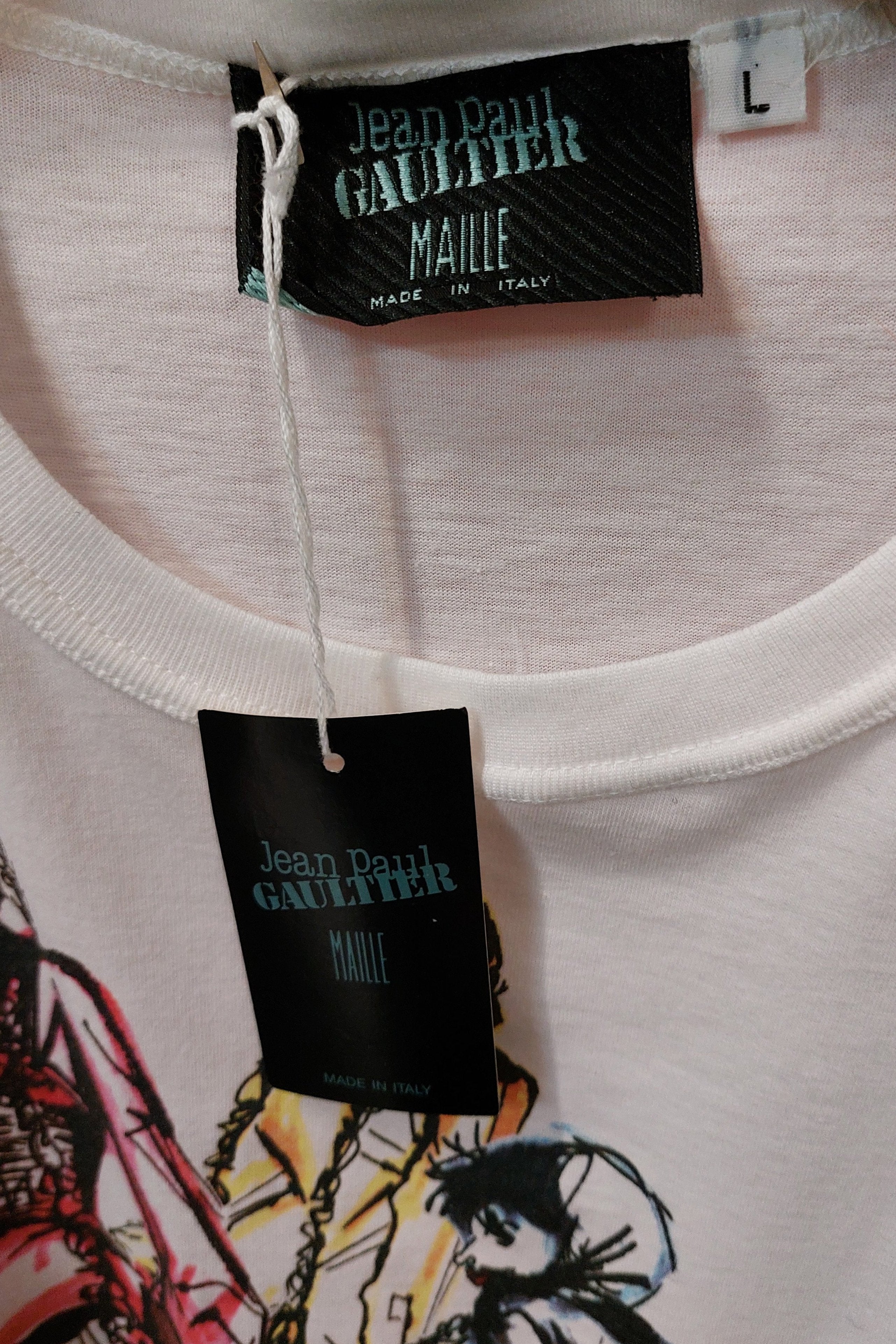 Vintage Woman White Graphic T-Shirt  - Spring/Summer 1993
