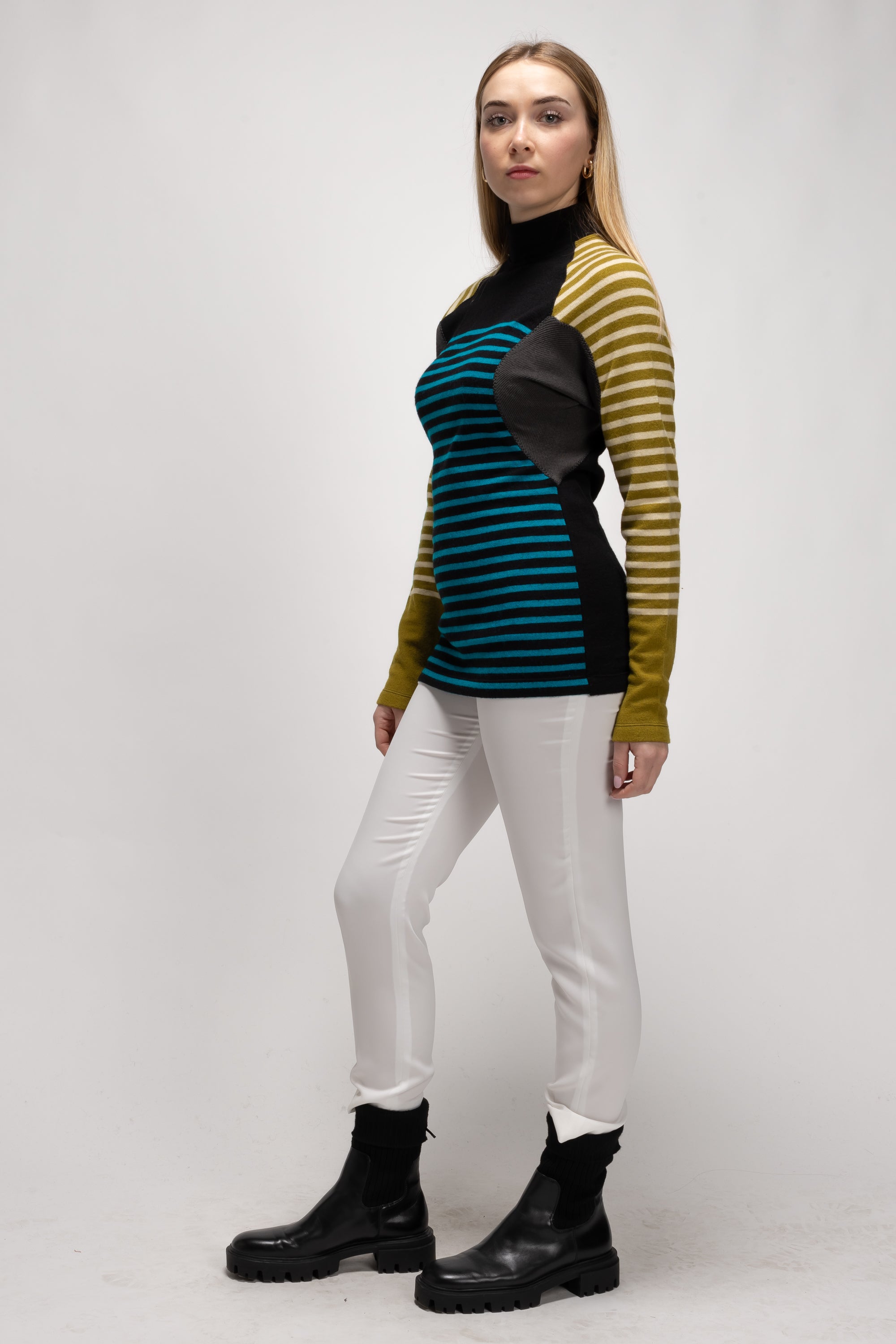 Vintage Woman Multicolor Turtle Neck Sweater - Autumn/Winter 1989