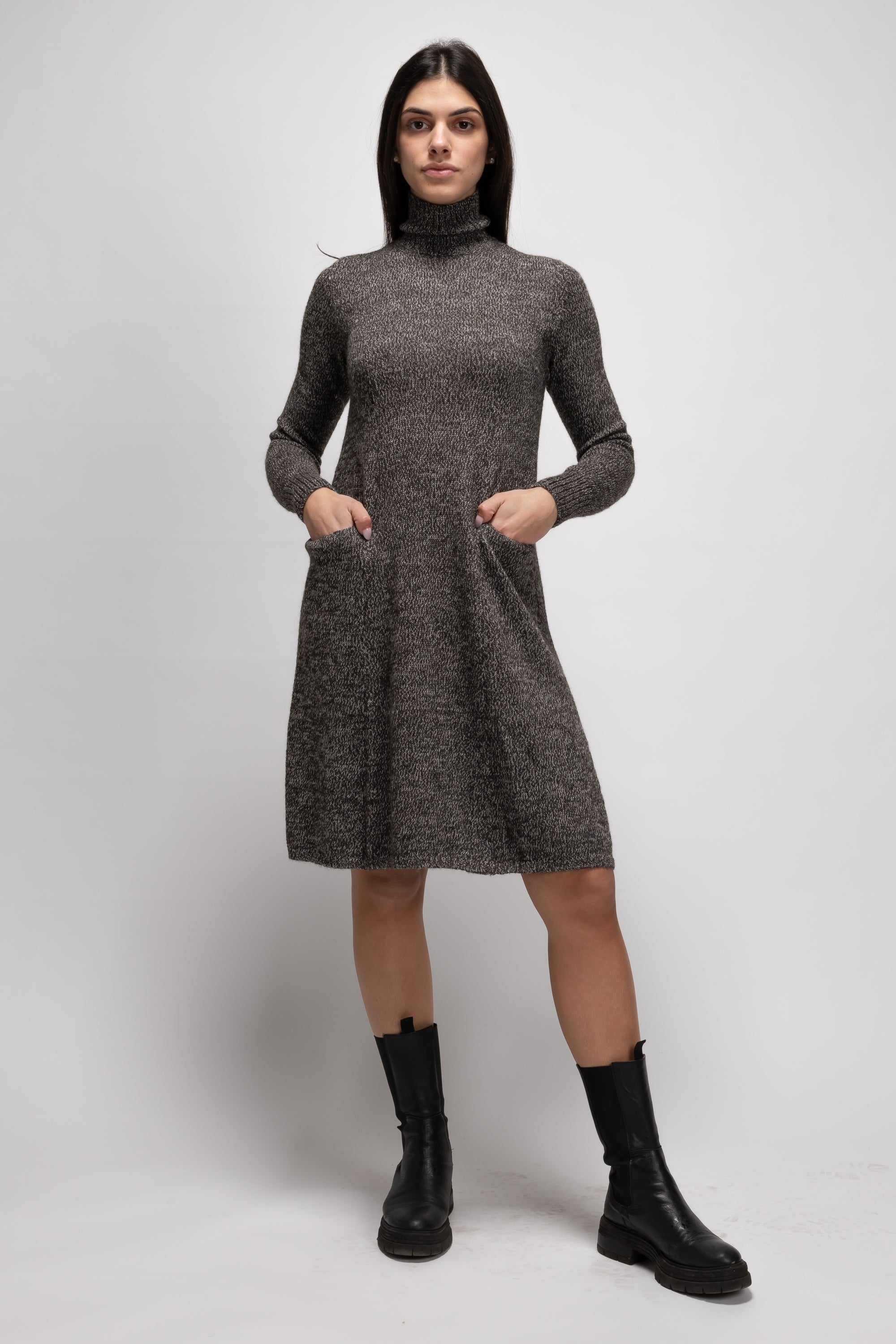 Vintage Woman Textured Knit Dress with High Neck - Autumn/Winter 1998